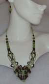 Collar verde-cafe-crema