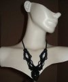 Collar negro