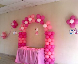 Sorprende a tus invitados con esta Decoracion de HELLO KITTY para las ...