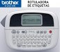 Brother PT-90, Rotuladora, Portátil y muy liviana, ideal para identificar carpetas, cuadernos, frascos, cd/ dvd, hogares, escuelas y todo ámbito interior, imprime etiquetas autoadhesivas de 9 y 12 mm, 173 símbolos, 9 estilos y 5 tamaños de textos